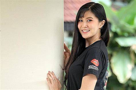 Artis cina BUGIl Artis telanjang sehingga lebih bersemangat analisis ringkas dan mudah image 1