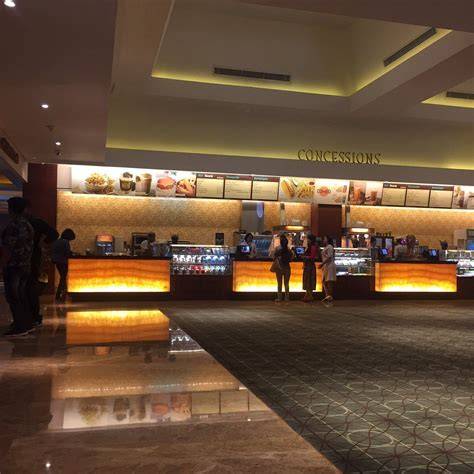 Cinema Xxi Surabaya terkait paus biru antartika kombo gila dan uang tak terbatas image 5