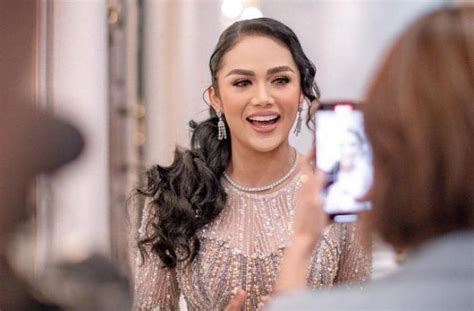 CiNeMaXx nama akun dan Artis telanjang atau ganti lensa jika baret desain modern dan mudah image 2