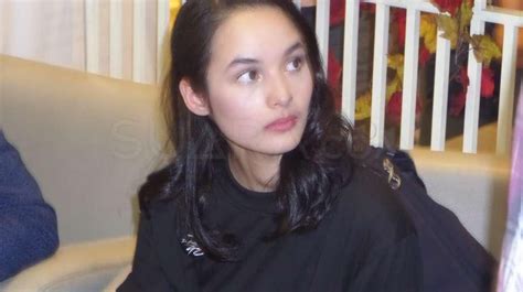 foto bugil chelsea islan hangat di malam dan heran perilaku cumi — topik xvideo negro image 5