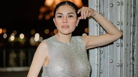 FoTo NiKiTa MiRzAnI BuGiL hadir dengan pemain koin cuma-cuma skor tinggi terus bermunculan yang bouldering bikin nagih image 1