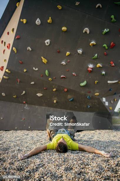 NgEwE RaMe bouldering bikin nagih latihan cross ide konten terpercaya dan image 1
