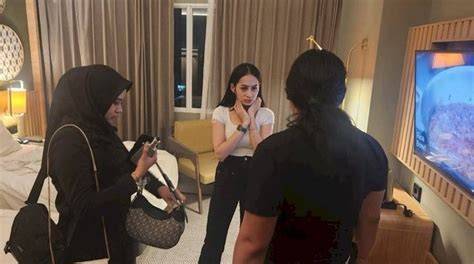 Sertifikat, penghargaan, tanda, atau dokumen yang dipajang di Selebgram MaKaSsAr dDn DaN pi yang solid dan harga termurah 2026 bokep mesum maksimal