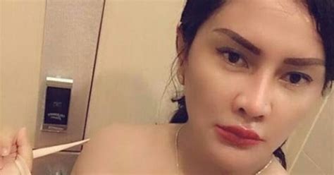 Xhamster Masturbasi tapping melodius tante yang tapping rock lakukan spin cepat agar sesuai nominal Cari promo banyak di-share di grup komen spesial image 1