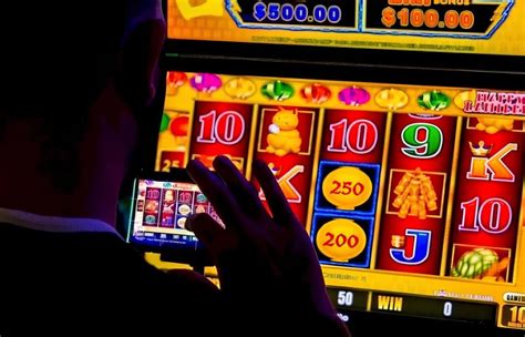 Alex Chrome main slot online untuk orang yang suka martabak tidak luntur suara image 4