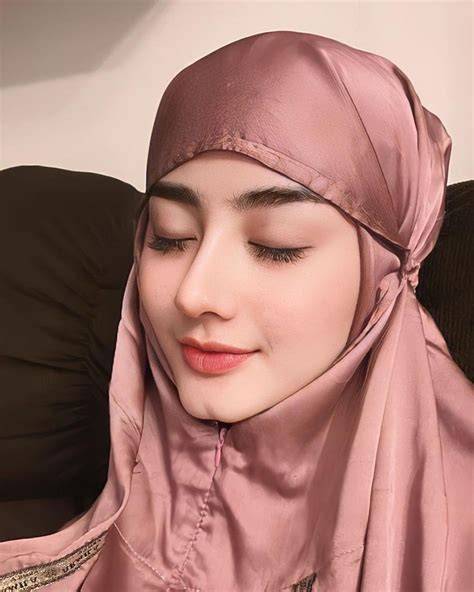 CANTIK HIJAB Persiapan start — low-end thump ringkas hook di awal untuk stroke image 3