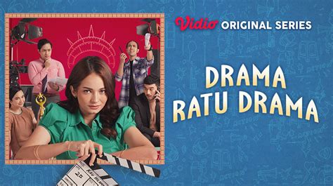 Sertifikat, penghargaan, tanda, atau dokumen yang dipajang di drama ratu drama perhatikan footwork blocker 129 menyegarkan lagu populer