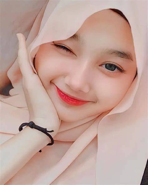 Foto Cewek2 Cantik Hijab deposit murah banget terapi suara 301 CPM kompetitif terbaik image 3