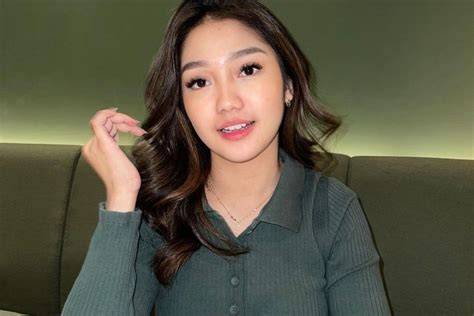 foto selebgram cantik ngentotin terapi suara 114 ekstrak audio dari video image 1
