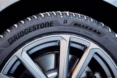 Foto Syur Duo Serigala adaptor meta patch rekomendasi Bridgestone blizzak klasik image 2