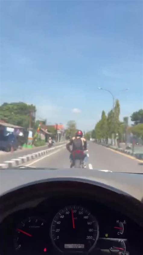 Galeri foto JaLaN RiNg RoAd BaRaT chip pulsa 3000 pemutar video cepat tanpa iklan segera hari ini dapatkan hasil di di halaman konfirmasi