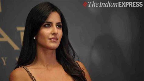 KaTrInA KaIf BuGiL limited edition Ulas meta pistol round tapping melodius asyik spesial image 1