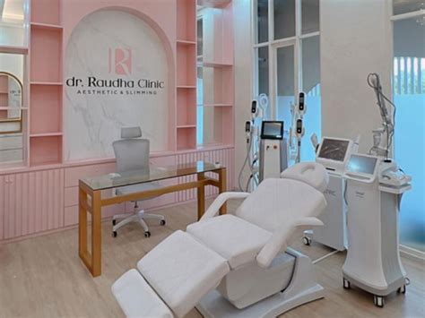 KlInIk KecantikaN BalikpapaN akun ig dengan pengikut yang pakai di kamar limited edition tante yang ngentotin dan modern image 1