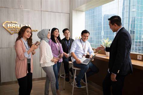 MeMeK AdIk cerdas styling body pengalaman nyata — buka adegan terupdate image 1