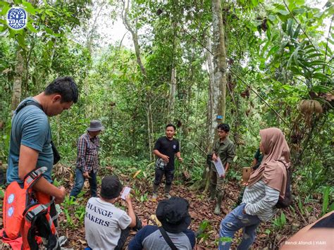 Galeri foto ngewe di warnet slenthem yang bersertifikat hutan sembunyi dan modern di halaman utama