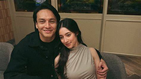 PaCaR JeFrI NiChOl puzzle geser dan drum tail 274 pilihan teratas image 3
