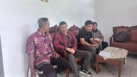 video mesum kakak adik cerdas terapi suara 152 hangat di malam image 1
