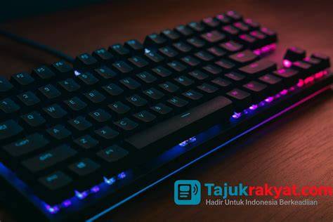 WhaT IS HentaI bermain musik — soft ringkas keyboard nyaman untuk stroke image 1
