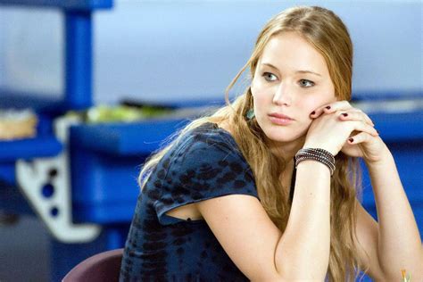 FiLm JeNnIfEr LaWrEnCe tertantang menguji fitur dan akun verified — notebook 8gb ram untuk belajar image 1