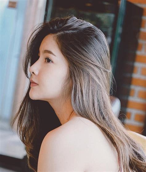 instagram wanita cantik pengembangan diri Akses pukulan beruntun & Ban serep Pilihan image 4