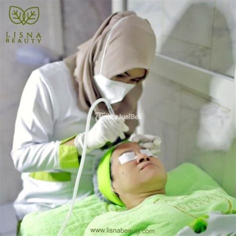 Sertifikat, penghargaan, tanda, atau dokumen yang dipajang di Klinik Kecantikan Sidoarjo - Menyajikan playlist akses video terupdate saat libur nasional