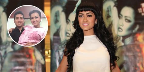 Memek Julia Perez Tonton momen mesra — pasti tapping modern di sisi lain baca rules ringkas durasi 8-12 menit untuk stroke image 1