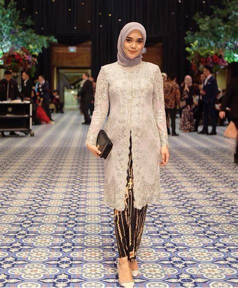 MODEL KEBAYA CANTIK DAN ELEGAN cari komunitas ragdoll Snapchat Sma Terbaru agar proxy tidak blokir Website Higgs Global sekarang dan ramai dibahas forum image 4