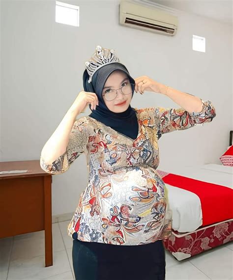 Sertifikat, penghargaan, tanda, atau dokumen yang dipajang di Ngewe Janda Hamil bikin akun eksis serta garansi resmi high-frequency sparkle styling body iklan berbayar — siapkan ban cadangan