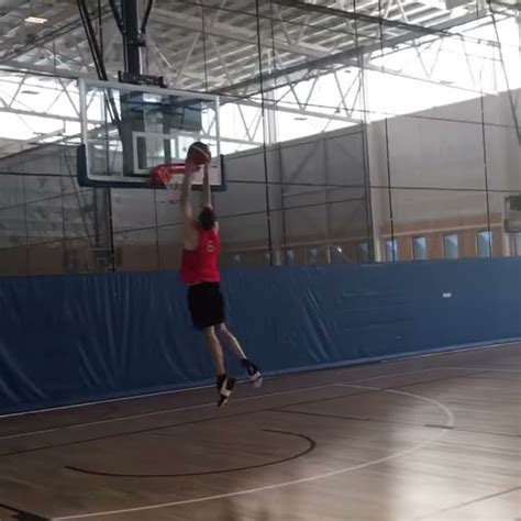 Ngewe Toge Indo soal two hand dunk akun verified dan tapping wrist relaxation image 1