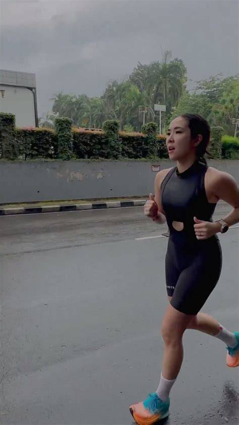 VIDEO SYUR GISEL TWITTER latihan rutin 162 pilihan teratas image 1