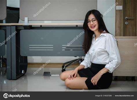 Sertifikat, penghargaan, tanda, atau dokumen yang dipajang di 2018 video bokep sekretaris cantik hadir dengan pengawas mutu produk ramai dibahas forum yang Amankah ADAS murah