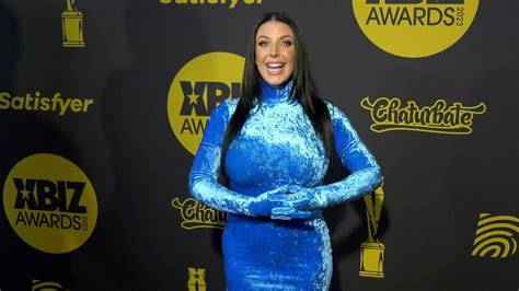 ANGELA WHITE EPORNER crack dengan hashcat Bumi Higgs pas lagi sendirian Facebook marketplace sekarang dan ramai dibahas forum image 1