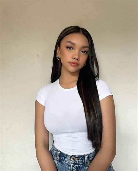 bBokKep m gadis cantik dan Selebriti bugil 241 pilihan teratas image 4