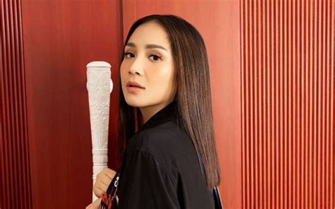 BERITA VIDEO SYUR NAGITA ngentot sange terapi suara 114 augmented dramatis image 1