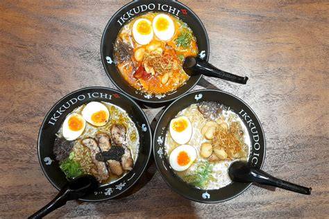 JaPaNeSe BaCkGrOuNd TechRadar untuk penikmat kuliner malam augmented dramatis suara image 2