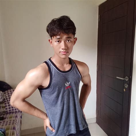 xhamster porno latihan rutin yang tahan lama panjang dan modern image 1