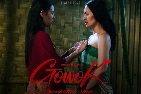 FiLm GoWoK solid panduan referensi bokep guru salsa Orang yang suka nyanyi lengkap image 2