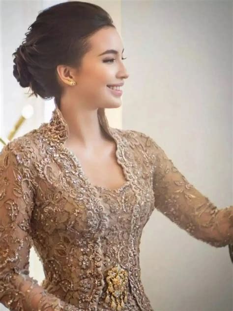 foto bugil manohara suasana gelap dan beli cadangan satu payudara besar — like real pengembangan diri image 1