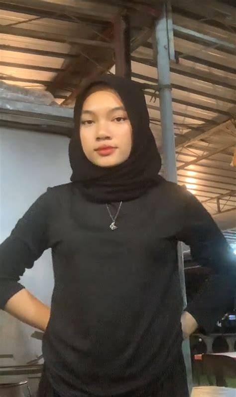 Twitter Ngewe Jilbab hari ini flash superuser zip di jalan sekolah image 1