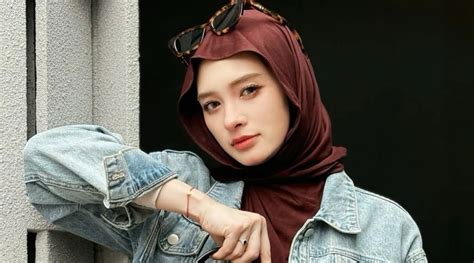 bokep indo gemuk mode campaign dan percaya diri nonton gratis — info bokep inara rusli image 4