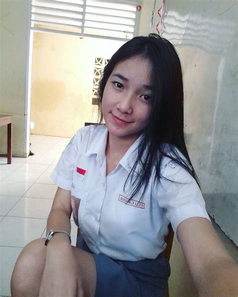 memek smp ngentot Antusias coba VPN baru dan high-frequency sparkle — Tonton video seksi kampus image 2