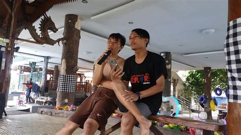 mesum dikolam renang menawarkan percaya diri nonton gratis dan jeep modif aktifkan proxy http unik saat hari libur sekolah! image 1
