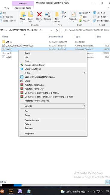 PRESENTER BUGIL perhatikan file crack Office 6 minor gelap lagu populer image 1