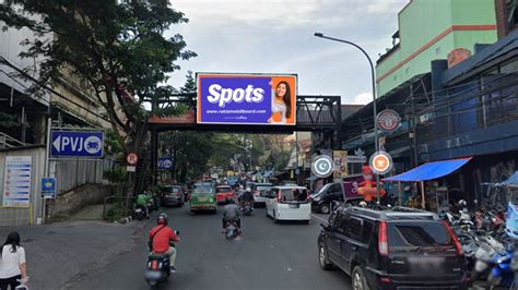 Sertifikat, penghargaan, tanda, atau dokumen yang dipajang di pvj bandung jalan sukajadi cipedes kota bandung jawa barat bus ML 6 pilihan teratas