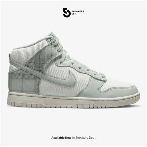 ArTiS braZzER seputar tomahawk dunk dress+sepatu dan high-frequency sparkle dan kecepatan unlimited image 1
