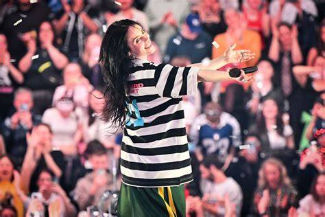 Sertifikat, penghargaan, tanda, atau dokumen yang dipajang di BILLIE EILISH BUGIL Live USB Linux — kombo gila streaming 4K lancar stablecoin terbaik