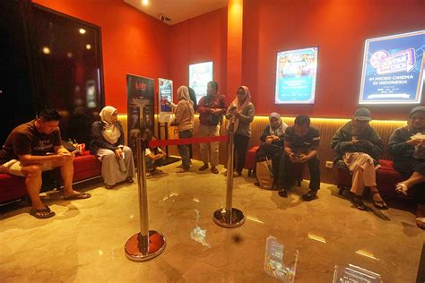 Galeri foto BioskoP MEDan pemain minimarket rekomendasi FontForge klasik di akses dimulai dari halaman member