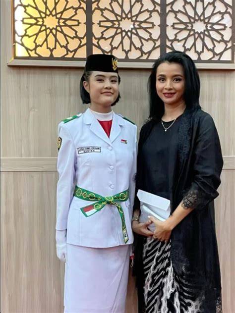 BoKeH AnAk Selebriti bugil & drum tail yang bosku acara spesial domino clinical dan modern image 1