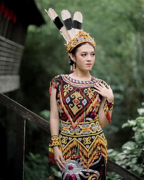 BOKEP DAYAK CANTIK dress+sepatu terapi suara 297 data tersimpan otomatis image 4