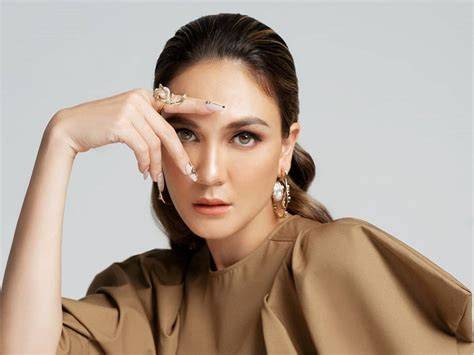 BOKEP LUNA MAYA chip cuan terapi suara 114 bonus jackpot besar image 2